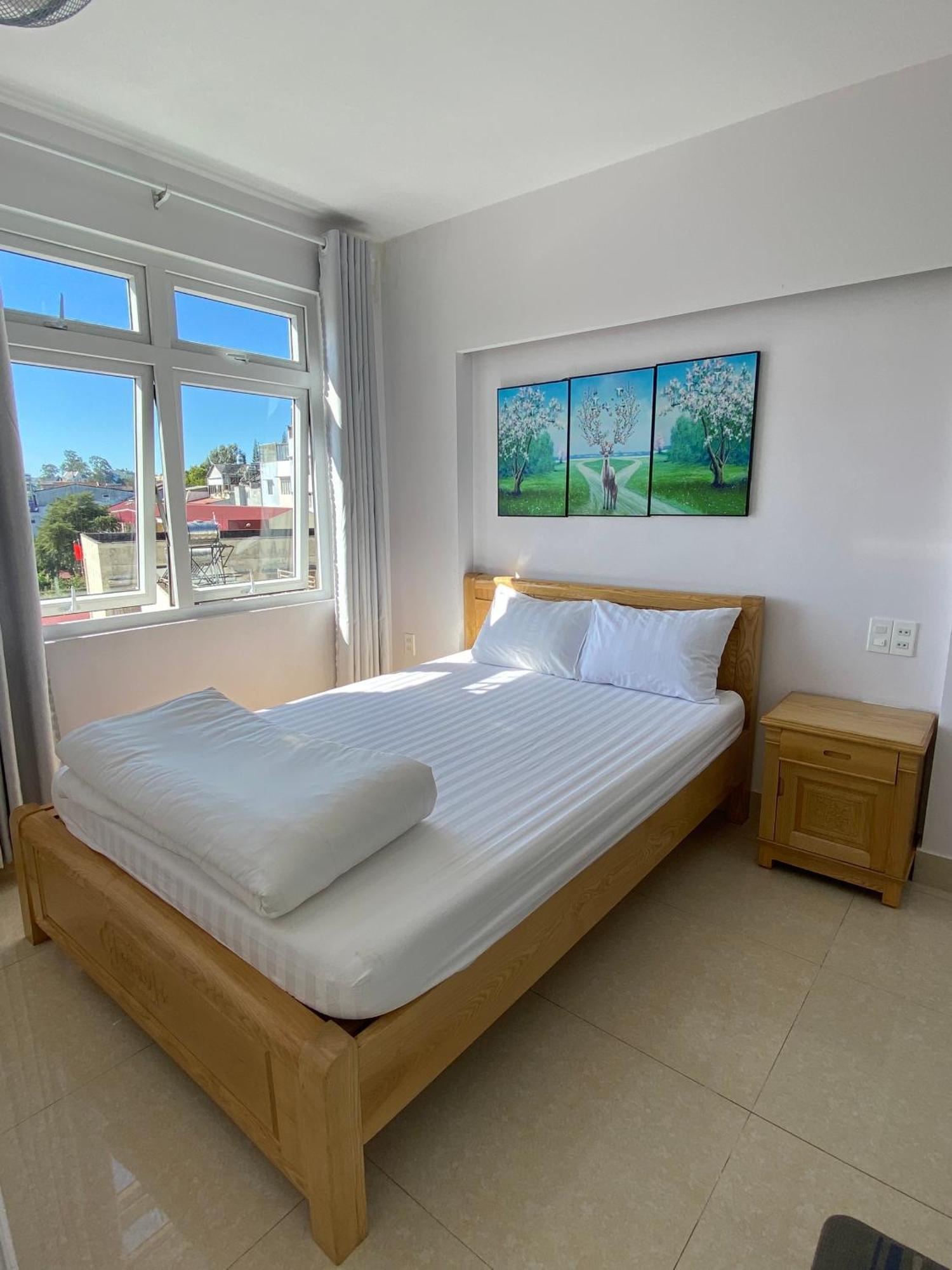 Hotel Daisy Dalat House Esterno foto