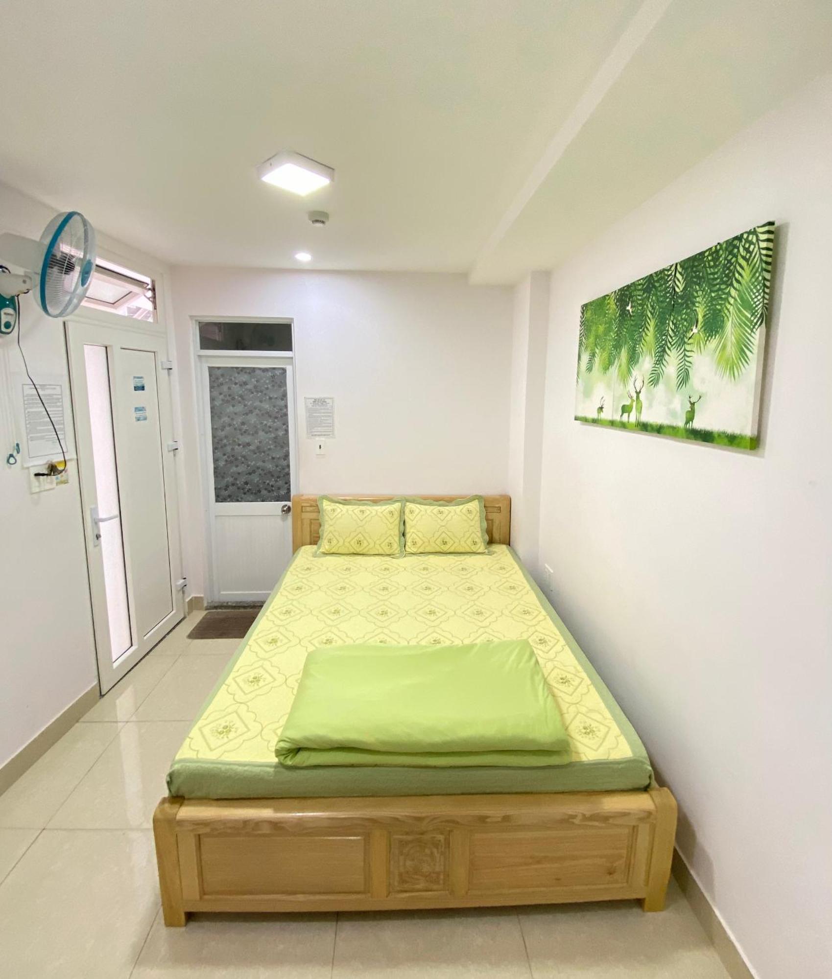Hotel Daisy Dalat House Esterno foto
